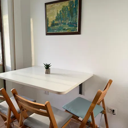 شقة Seaview Golemi غوليم