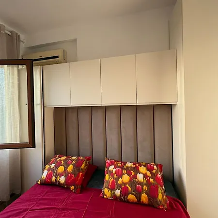 Seaview Golemi شقة *